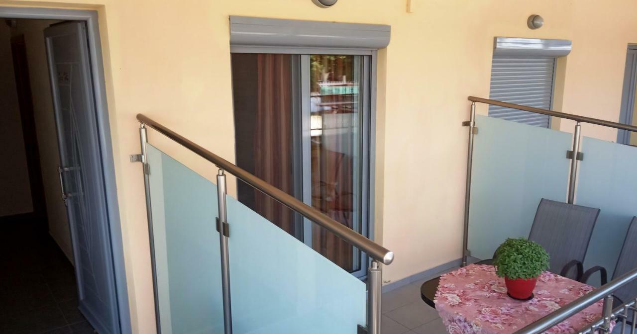 Villa Georgia Beach Neos Marmaras Buitenkant foto
