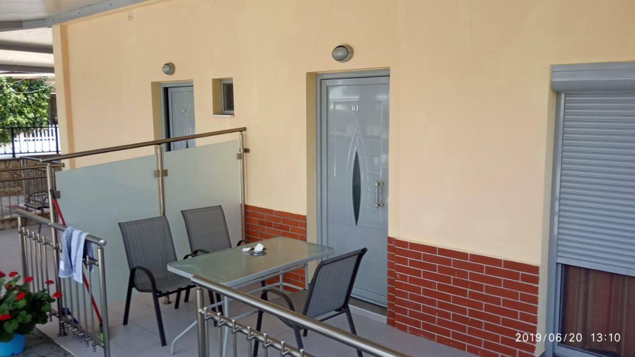 Villa Georgia Beach Neos Marmaras Buitenkant foto