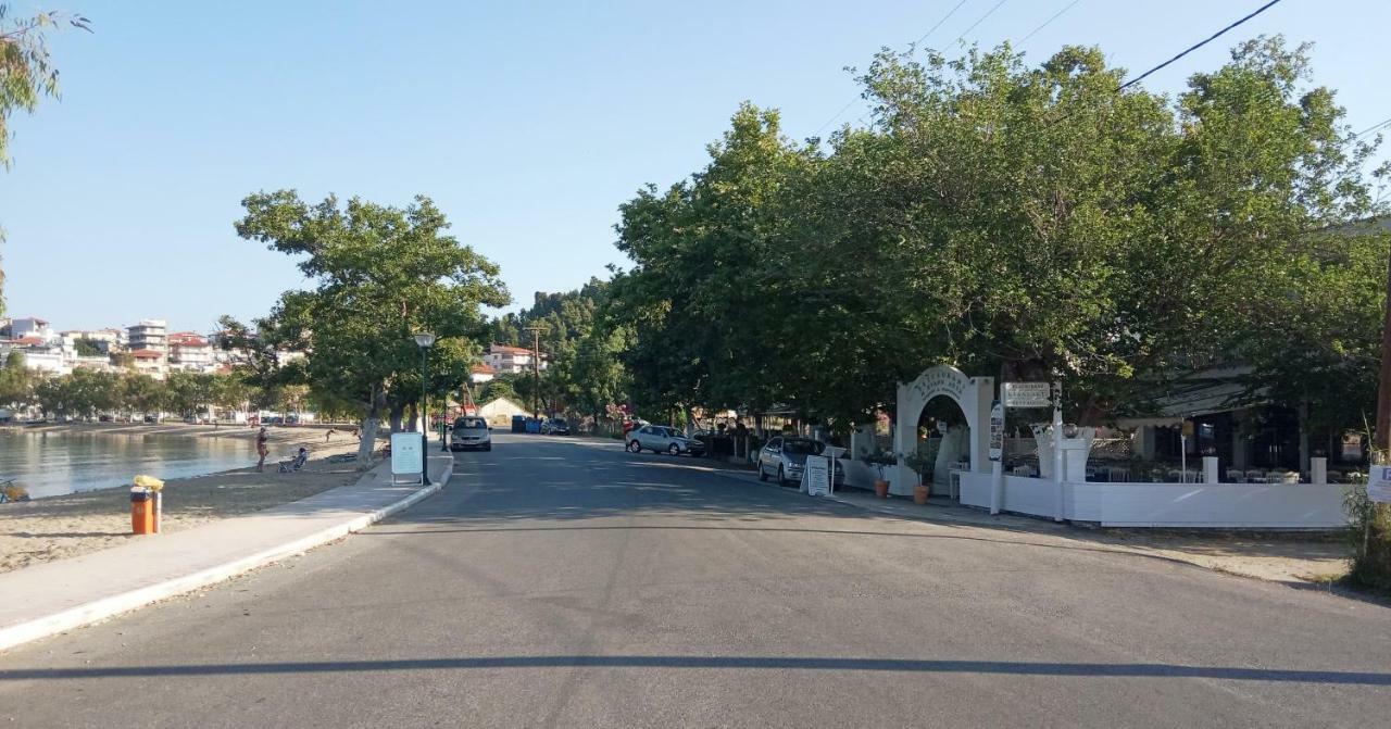 Villa Georgia Beach Neos Marmaras Buitenkant foto